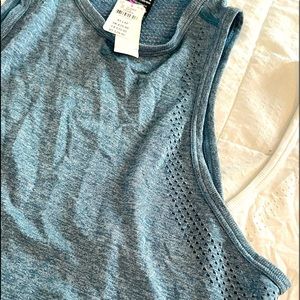 PINK VS seamless feather weight tank size XS Blue Preowned